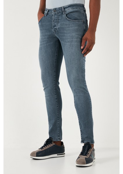 Streç Pamuklu Slim Fit Normal Bel Dar Paça Jeans Erkek Kot Pantolon 1120S02NAPOLI fırsatları