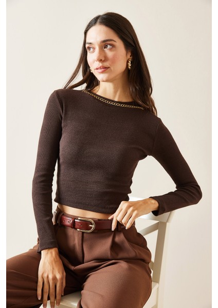 Kahverengi Zincir Detaylı Kaşkorse Crop Bluz 5KXK2-49010-18 modelleri