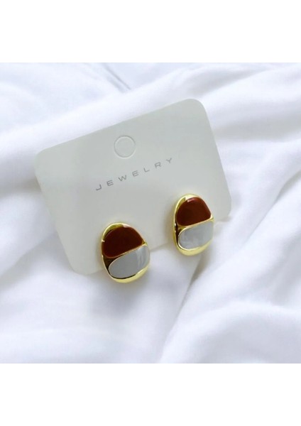 Minimal Mineli Asimetrik Küpe