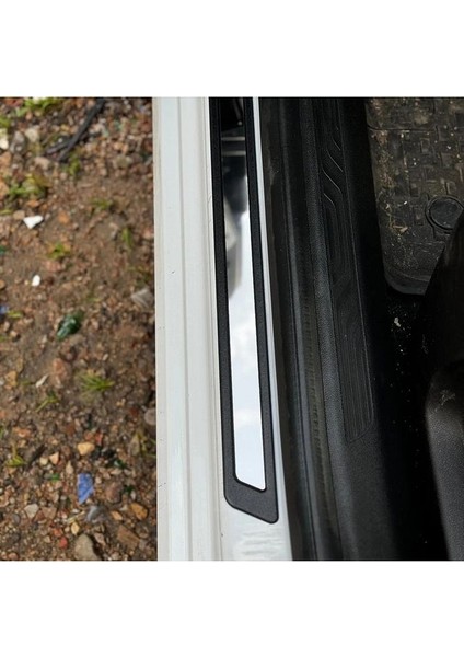 Dacia Logan Krom Kapı Eşik Koruması 4 Parça 2004-2012