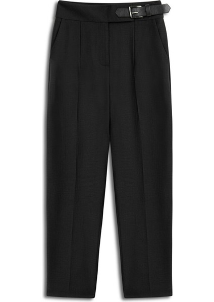 Kemer Aksesuarlı Pantolon