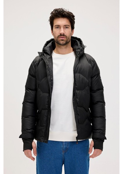 24.02.15.002 Axel Puffer Coat Erkek Ceket