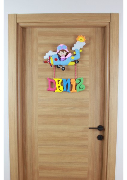 Deniz Isimli Uçak Kız Bebek Odası Kapı Süsü modelleri