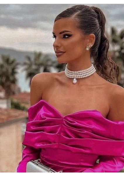 Choker Tasma Kolye