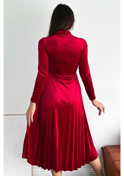 Kadın Yakası Bağlama Detaylı Piliseli Kadife Elbise NBQ012 fırsatları