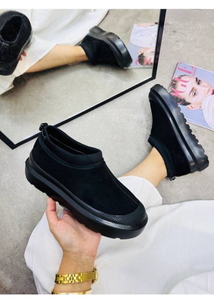 Paula Mini Siyah Süet Yarım Bot Içi Tüylü Düz Taban Kadın Ayakkabı