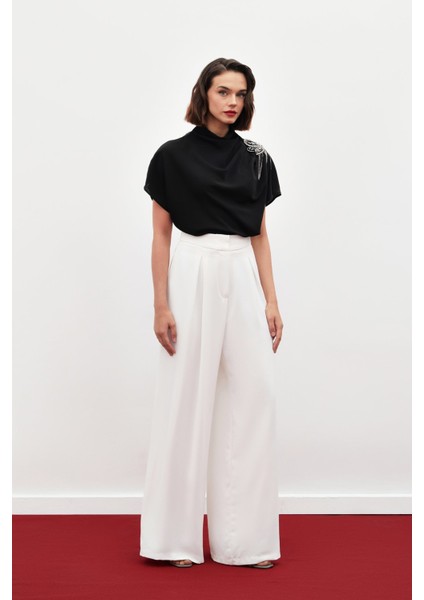 Tek Omuz Aksesuarlı Salaş Bluz - Siyah fırsatları