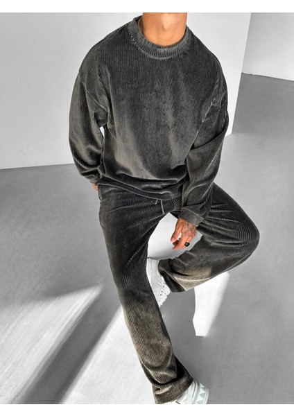 Erkek Oversize Yuvarlak Yaka Fitilli Kadife Sweatshirt Füme