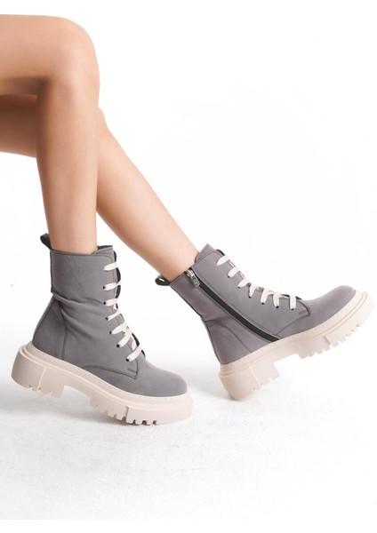 Kadın Deri Bağcıklı Kalın Topuklu Fermuarlı Düz Postal Bot modelleri