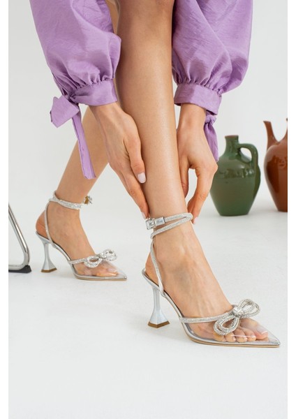 Şeffaf Kadın Topuklu Ayakkabı Taşlı Fiyonklu Orta Topuk 8 cm Şampanya Tabanlı modelleri