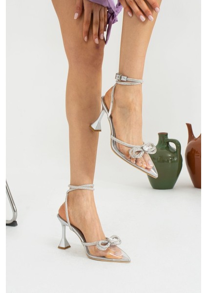 Şeffaf Kadın Topuklu Ayakkabı Taşlı Fiyonklu Orta Topuk 8 cm Şampanya Tabanlı indirimleri