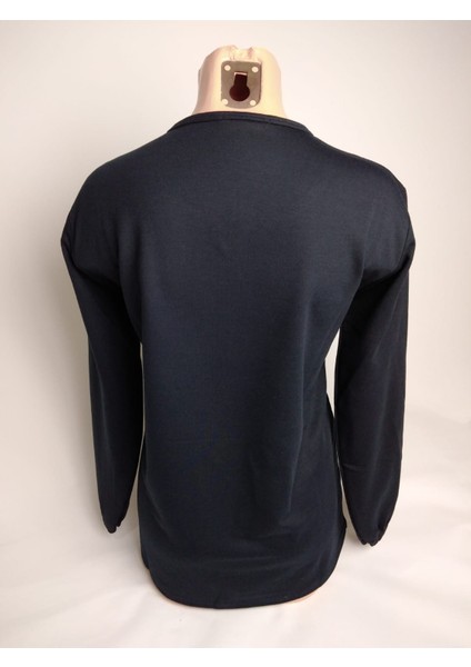 Kadın Lacivert Taşlı Bisiklet Yaka Yırtmaçlı Uzun Kollu Bilek Lastikli Iki Iplik Bluz Tişört modelleri