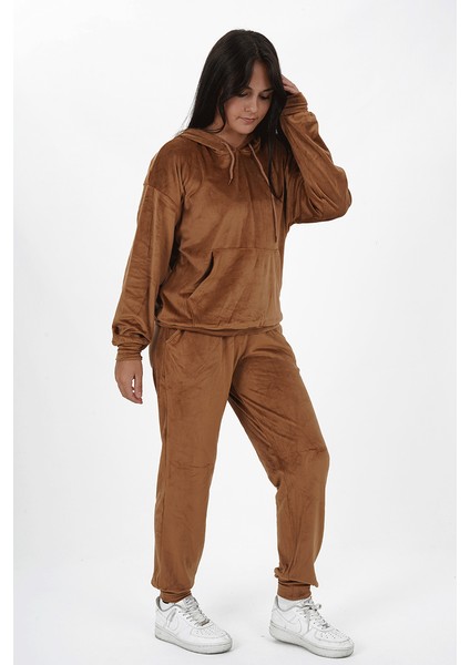 Kız Çocuk Kadife Kumaş Uzun Kol Kapüşonlu Eşofman Takımı modelleri