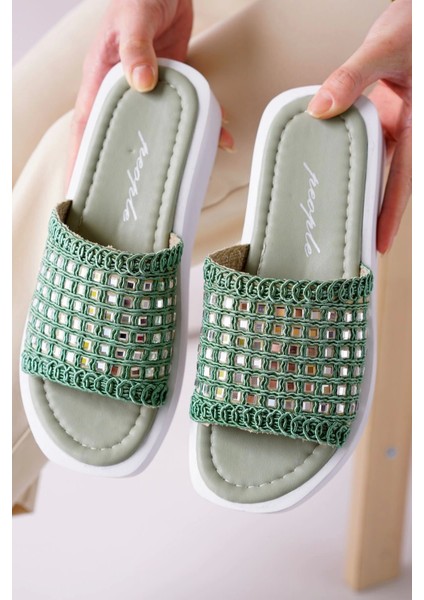 Keisha Yeşil Örgülü Terlik fiyatları