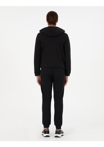 Erkek Siyah Slim Fit 3 İplik Paçası Lastikli Eşofman Altı 50299286-VR046 fırsatları