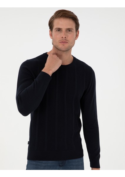 Erkek Lacivert Slim Fit Bisiklet Yaka Triko Kazak 50300531-VR033 modelleri