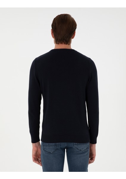 Erkek Lacivert Slim Fit Bisiklet Yaka Triko Kazak 50300531-VR033 indirimleri