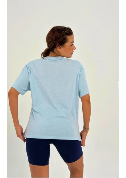 Kadın Bebe Mavisi Baskısız Basıc Pamuklu Oversize T-Shirt fırsatları