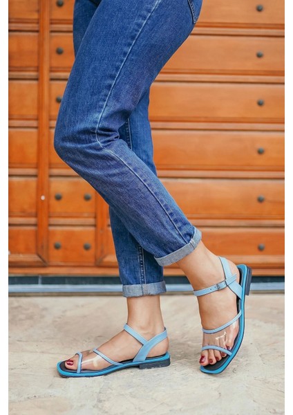 Ricky Mavi Şeffaf Sandalet fiyatları