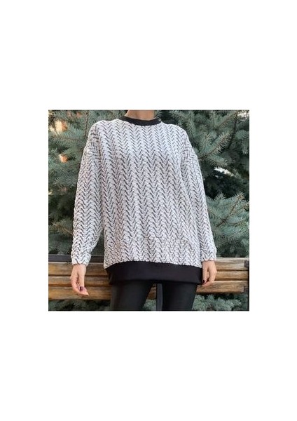Siyah Beyaz Sweatshirt