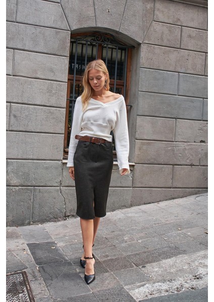 Kadın Yumuşak Dokulu Tiftik V Yaka Yarasa Uzun Kol Triko Kazak Bluz-Krem