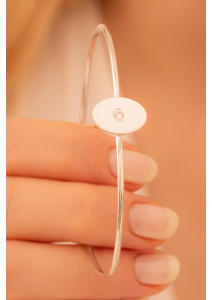 Kadın Gümüş Bileklik - El Yapımı Gümüş Zirkon Taşlı Elips Motifli Kadın Bileklik Kelepçe fiyatları