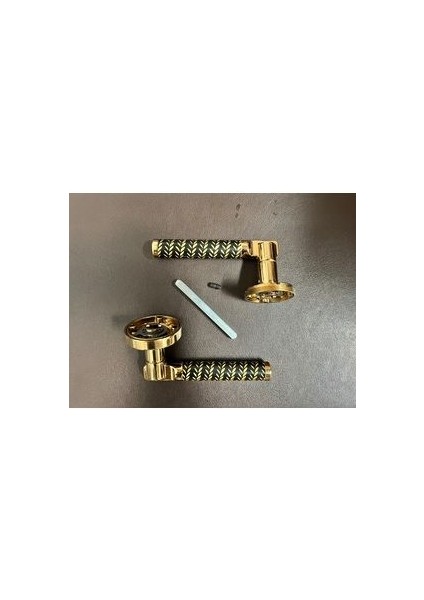 Zamak Lüx Işlemeli Model Rozetli Kapı Kolu 1 Takım