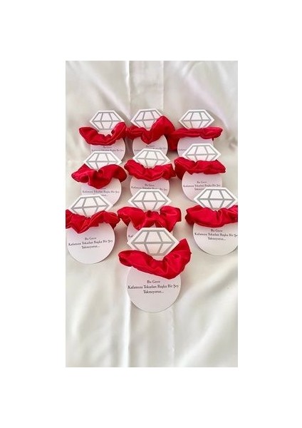 10 Adet Kına Gecesi Nedime Tokası Bride Parti Bekarlığa Veda Parti Dağıtılacak Kırmızı Hediyelik