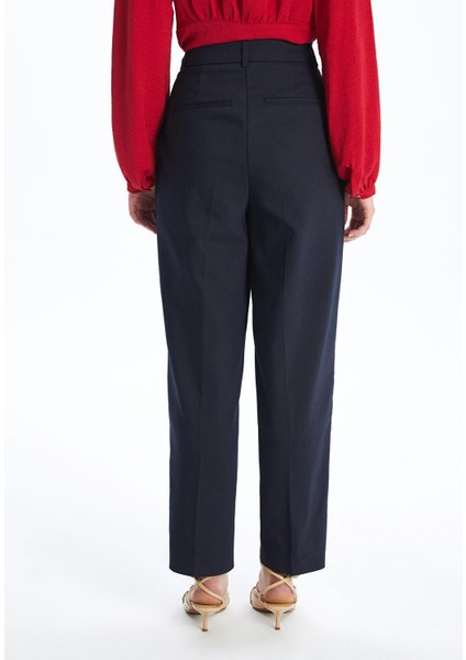 Lcw Vision Kadın Rahat Kalıp Düz Pantolon fırsatları