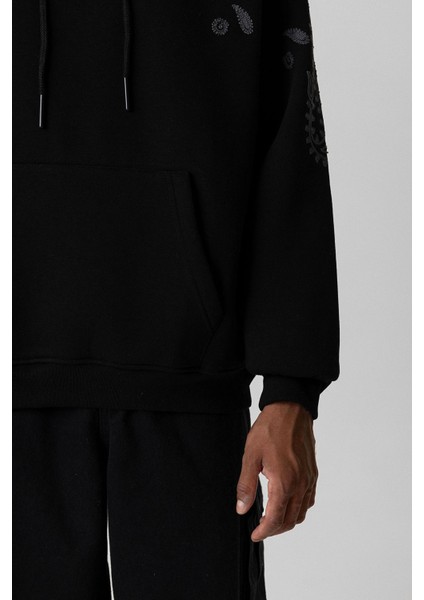 Desenli Oversıze Sweatshırt Siyah modelleri