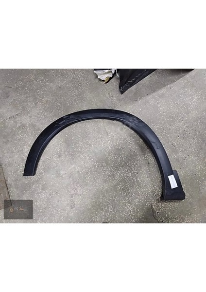 Çamurluk Kusagı Ön Sol Psa C5 Aırcross (C84) B.m 2018- (Oem No: 98168358XT)