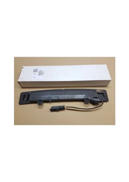 Ilave Fren Lambası Opel Corsa F Bm 20- (Oem No: 6351.HH)