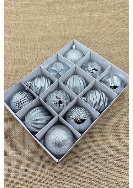 Yılbaşı Çam Ağacı Süsü Cici Top Özel Paketli 6 Cm 12 Li Gümüş fırsatları