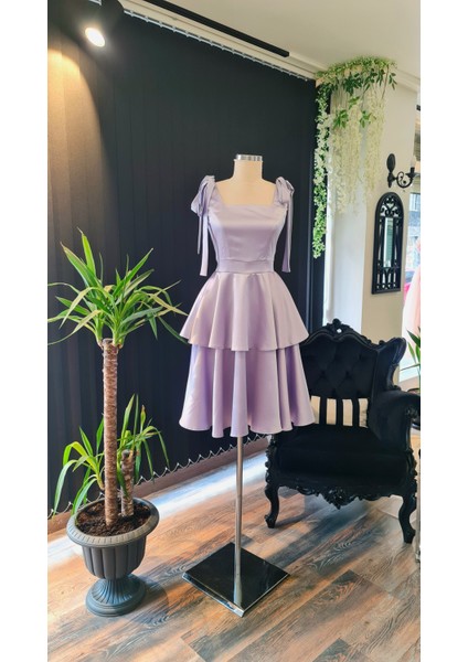 Lila Saten Katkat Etekli Barbie Elbisesi fırsatları
