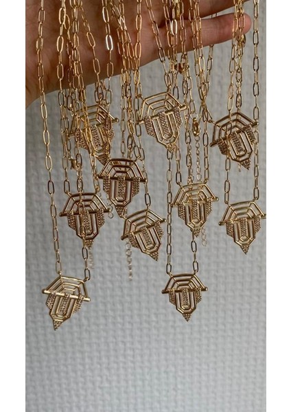Gold Taşlı Şövalye Serenay Kolye fırsatları