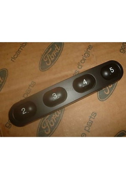 Radyo Teyp Tusu : (2-3-4-5) Ford Focus Bm 98- (Oem No: F 98Ap 18K846 Aj)