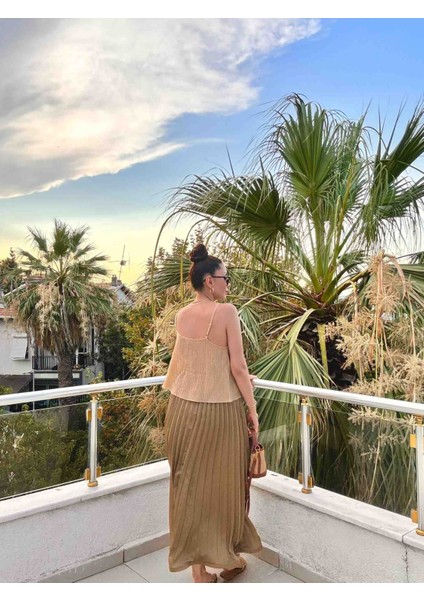 Kahverengi pileli ipek saten tesettür etek. fırsatları