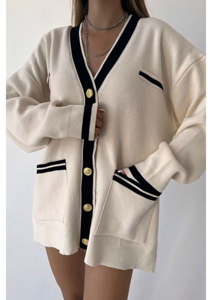 Çift Cepli Uzun Kol Düğmeli Şeritli V Yaka Triko Hırka fiyatları