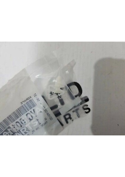 Kapı Toz Lastıgı Klıpsı Opel Astra J Astra K Insıgnıa A Insıgnıa B Crosland x Merıva B B.m 09- (Oem No: YQ00110980)