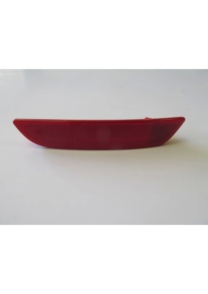 Renault Clıo- 4- Sport Tourer- 16/19; Arka Tampon Reflektörü Sol Kırmızı (Oem No: 265659650R)