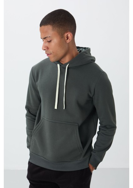 Haki Pamuklu Kalın Içi Tüylü Yumuşak Dokulu Comfort Fit Nakışlı Erkek Sweatshirt - 88419