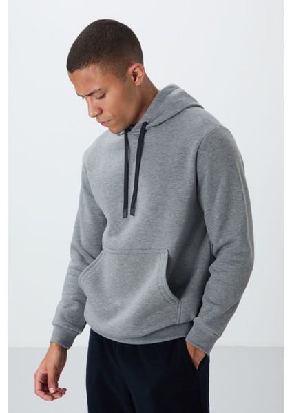 Gri Melanj Pamuklu Kalın Içi Tüylü Yumuşak Dokulu Comfort Fit Nakışlı Erkek Sweatshirt - 88419