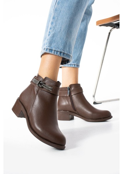 Kadın Fermuarlı Yandan Burgu Taş Detaylı Cilt Günlük Bot Çizme Ayakkabı fiyatları