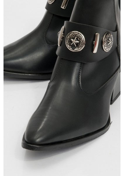 Kenda Siyah Cilt Arkadan Fermuarlı Tokalı Kadın Kalın Topuklu Bot modelleri