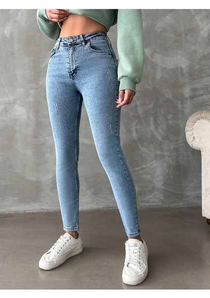 Kadın Buz Rengi Yüksek Bel Dar Paça Likralı Jean