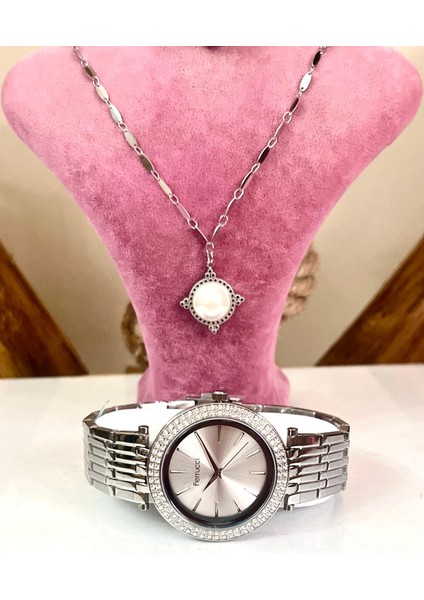 Silver Çelik Büyük Kasalı Kadın Kol SAATI+%100 Çelik Kolye Hediye Set