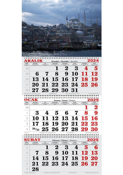 2025 Yılı Gemici Takvimi-Bulutlar Altında Eminönü