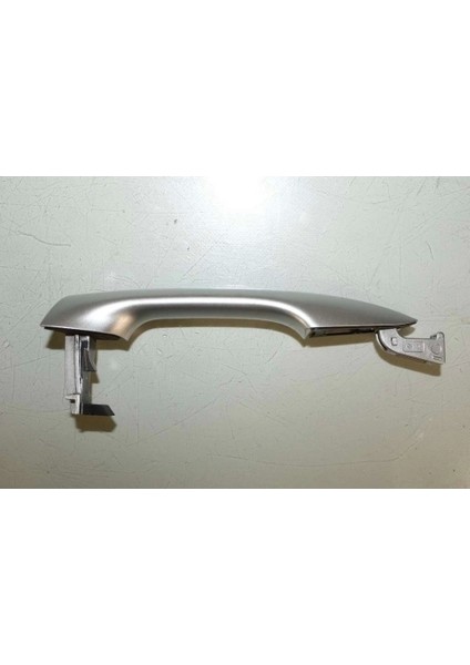 Kapı Kolu I30 12-16 Ön Dış Siyah Sol (Anahtar Kapağı Dahil) (Oem No: 82651-A6050)