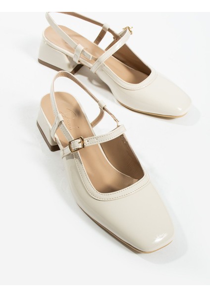 Tüvid Detaylı Küt Burun Kısa Topuklu Kadın Babet