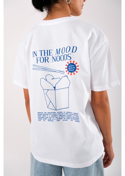 In The Mood For The Noods Relaxed Fit Kadın T-Shirt Beyaz